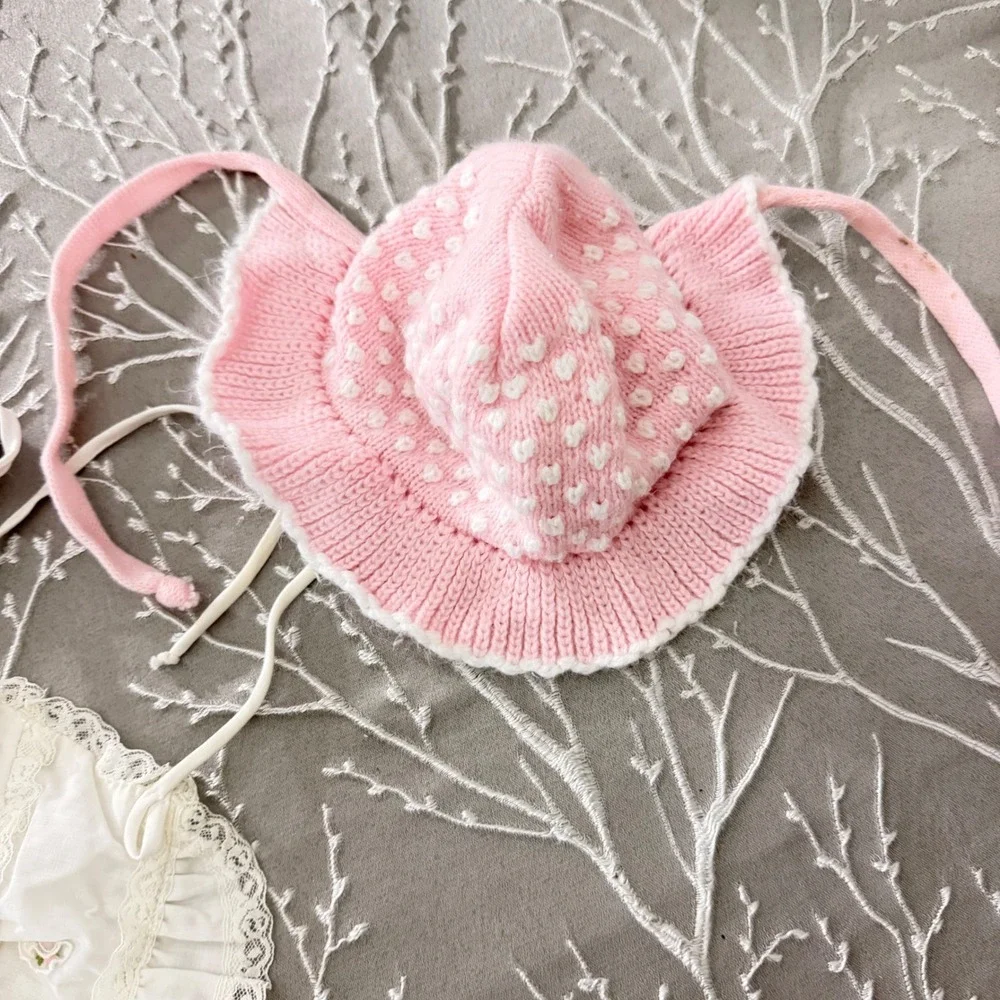 Vtg 3pc Baby Access Lot Pink Heart Knit Bonnet Lace Ruffle Floral & White Bonnet